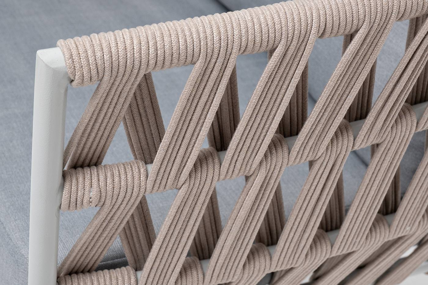 "Диего" кресло плетеное из роупа, каркас алюминий, ткань светло-серая