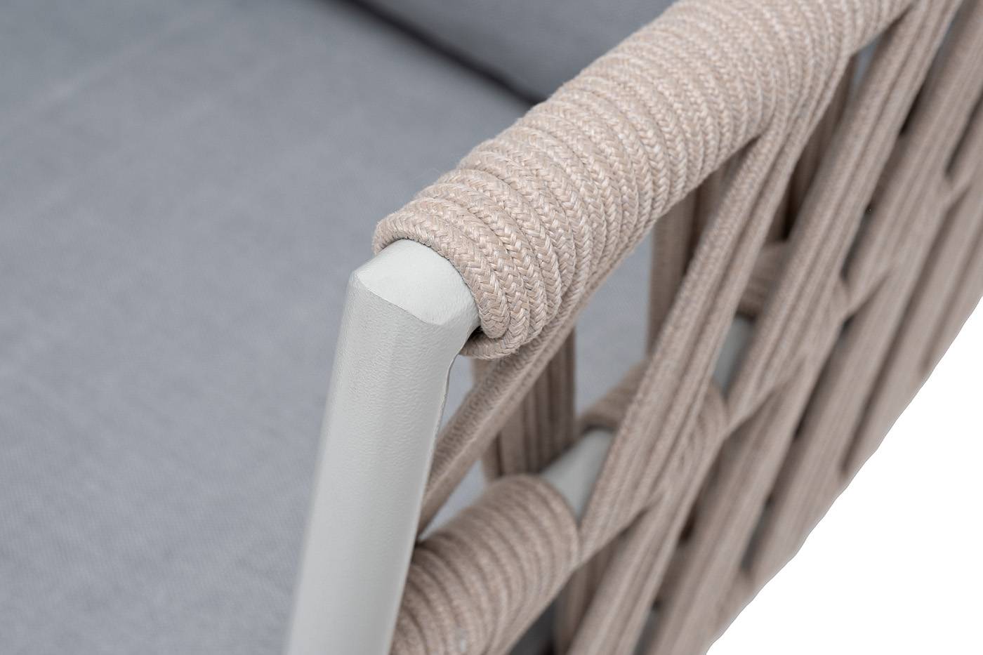 "Диего" кресло плетеное из роупа, каркас алюминий, ткань светло-серая